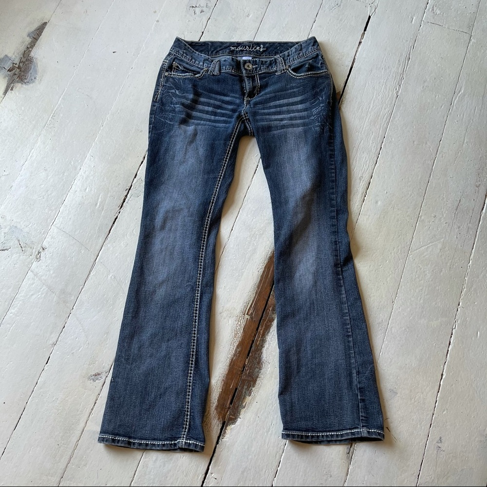 Maurices jeans